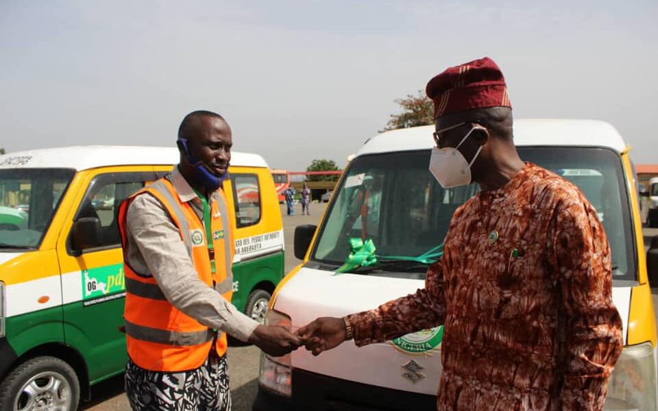 Ogun Distributes Monitoring Vehicles To Improve Town Planning Activities