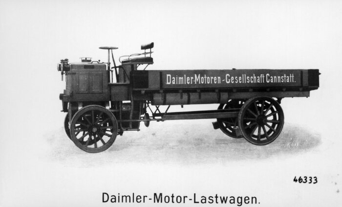 The First Truck In The World Was Built By Gottlieb Daimler In 1896 (Photos)