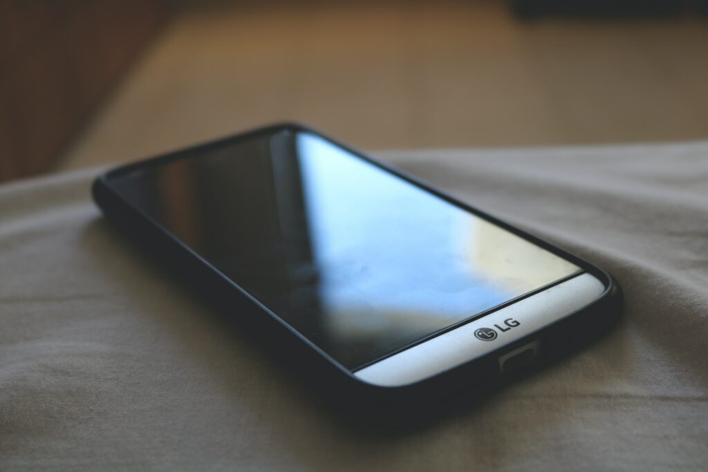 Why LG is Quitting Mobile Phone Business?