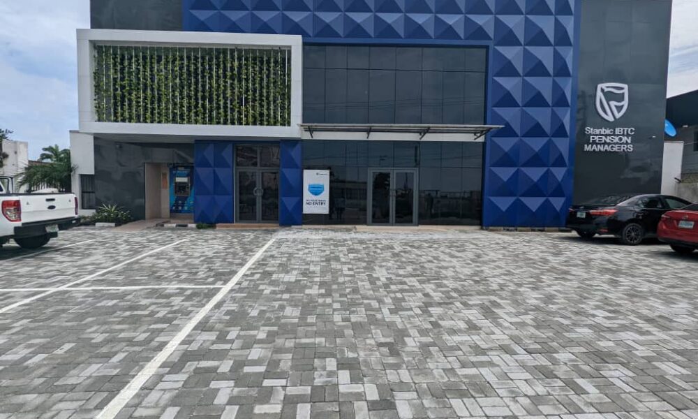 Stanbic IBTC Asset Management, Stanbic IBTC Announces Nationwide Scholarship Programme For 200 Deserving Students, Sunset Benefit , Stanbic IBTC Pension Managers, Stanbic IBTC Holdings, Jane Ike-Okoli, FMDQ Gold Awards