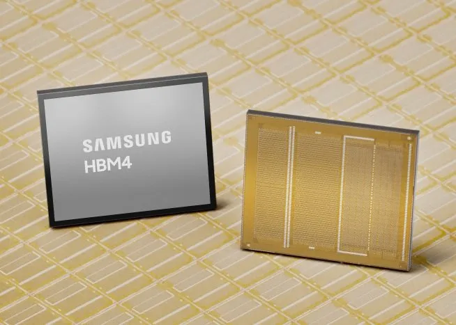 Samsung HBM4 Chip