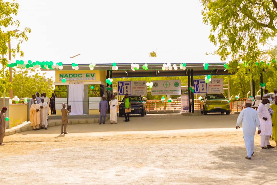 Jelani Aliyu, DG NADDC Commissions First Solar Powered Electric Vehicle Charging Station (Photos) Brandnewsday8